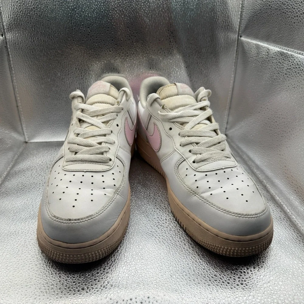 Size 11.5 Nike Air‎ Force 1 '07 Low White Pink Sole Mens Sneakers CK7663-100